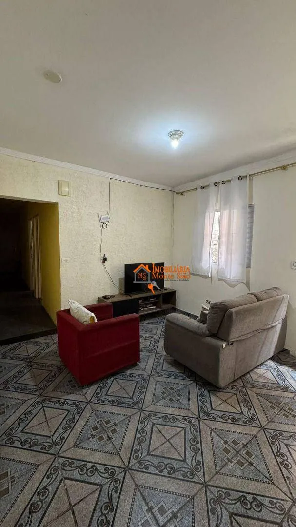 Foto do imóvel Casa com 3 dormitórios à venda, 135 m² por R$ 357.000,00 - Cidade Soberana - Guarulhos/SP