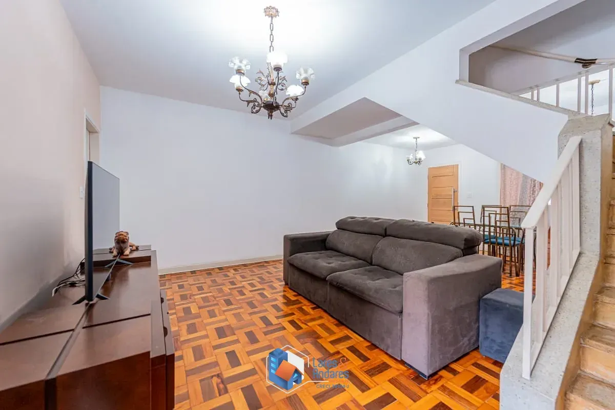Imagem Casa para venda em Planalto Paulista com 3 quartos, sendo 1 suíte, 180m²