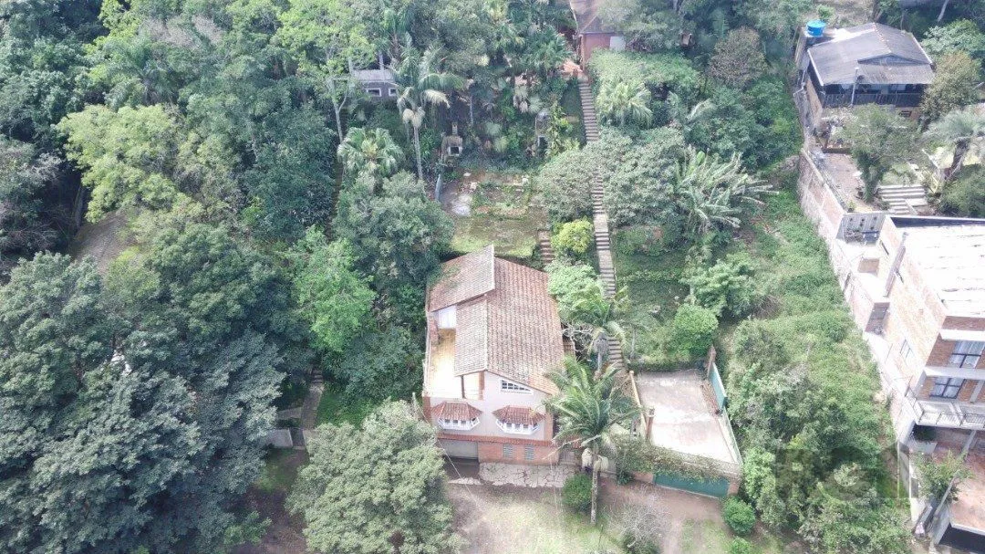 Imagem Casa em Belém Novo