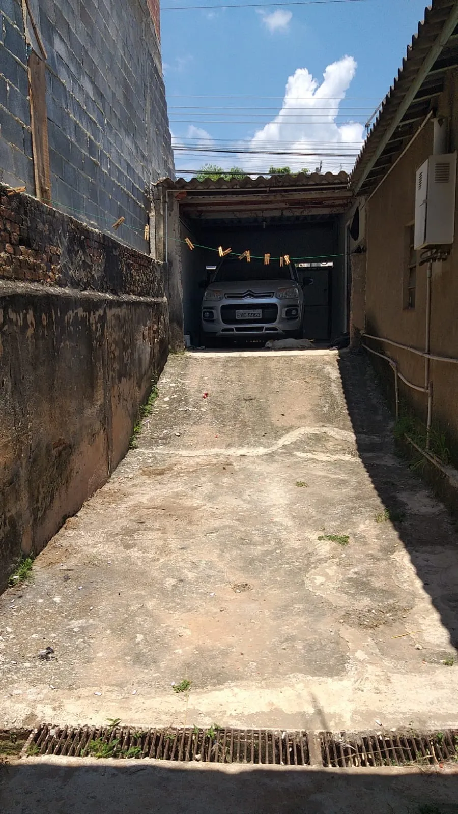 Imagem Oportunidade Única: Casa em Frente ao Fórum de Votorantim!