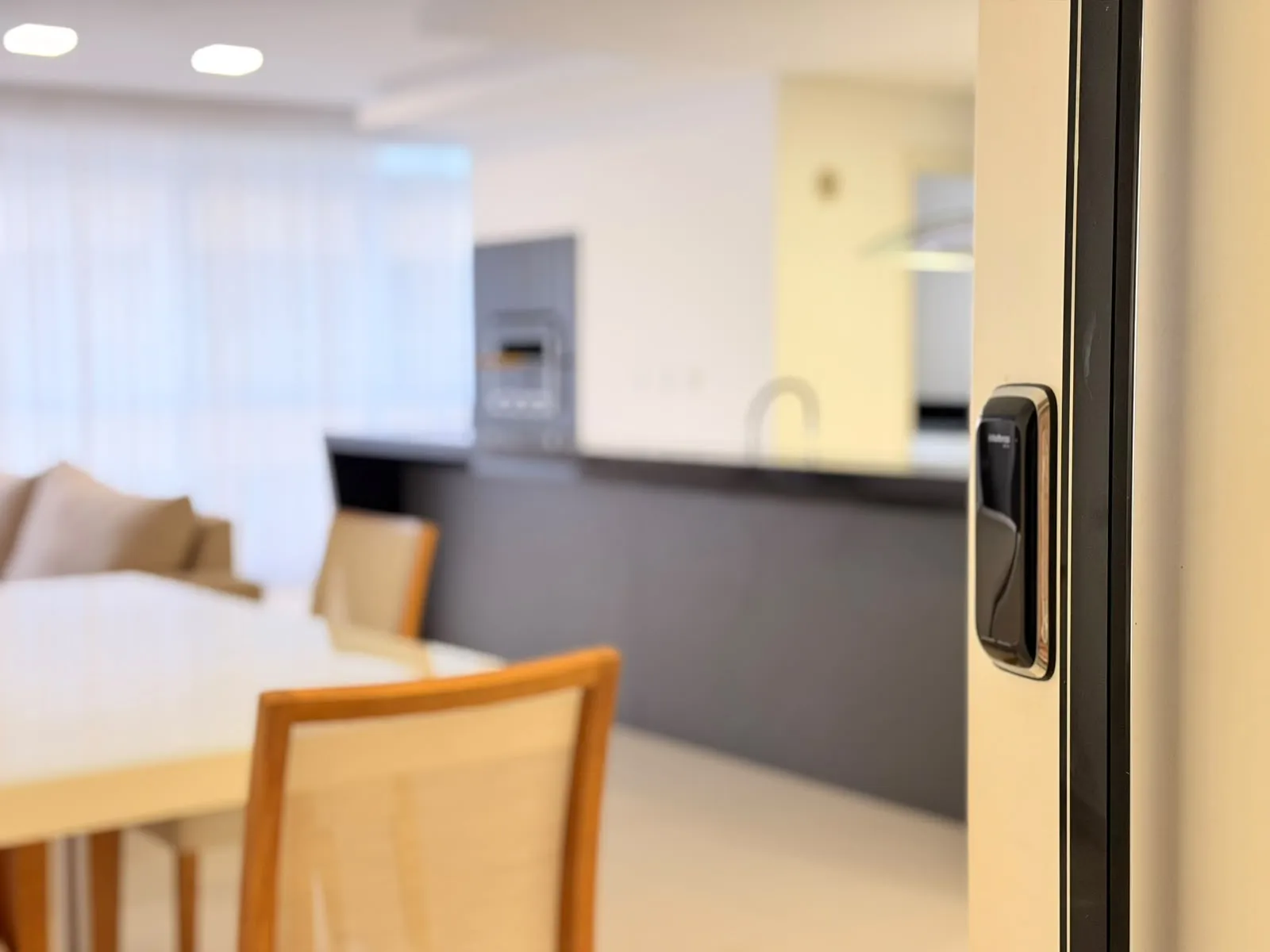 Imagem Apartamento com vista para o mar à venda com 220m2 por R$ 3.900.000,00