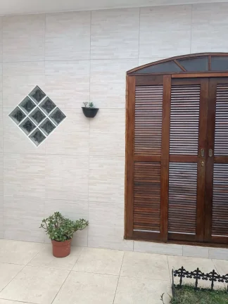 Imagem Casa Terrea com Edicula 221 m² 3 Dormitorios sendo 1 Suite e 5 Vagas