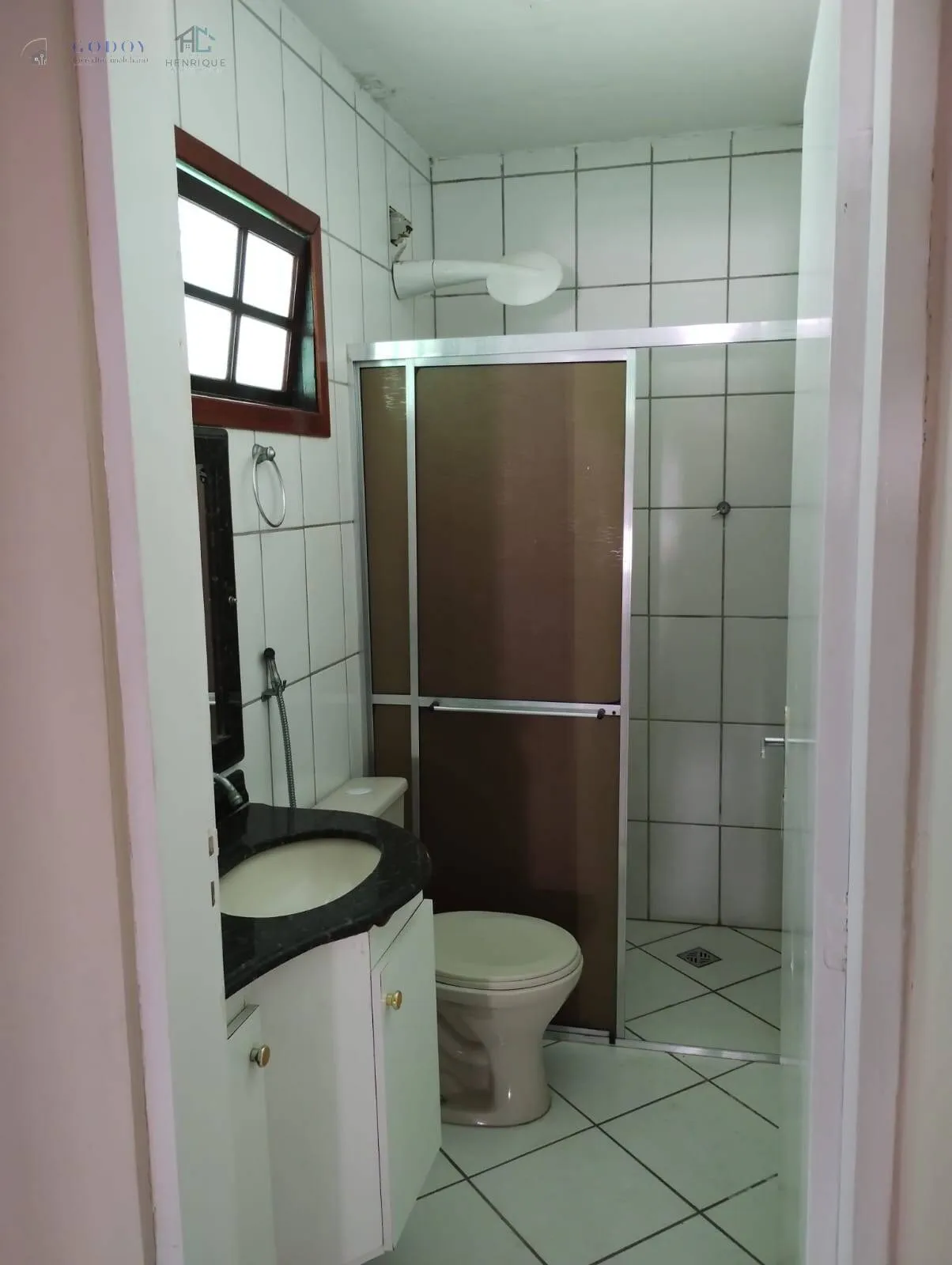 Imagem Casa Jardim Santa Luzia - Casa com Suíte e 2 Vagas Cobertas