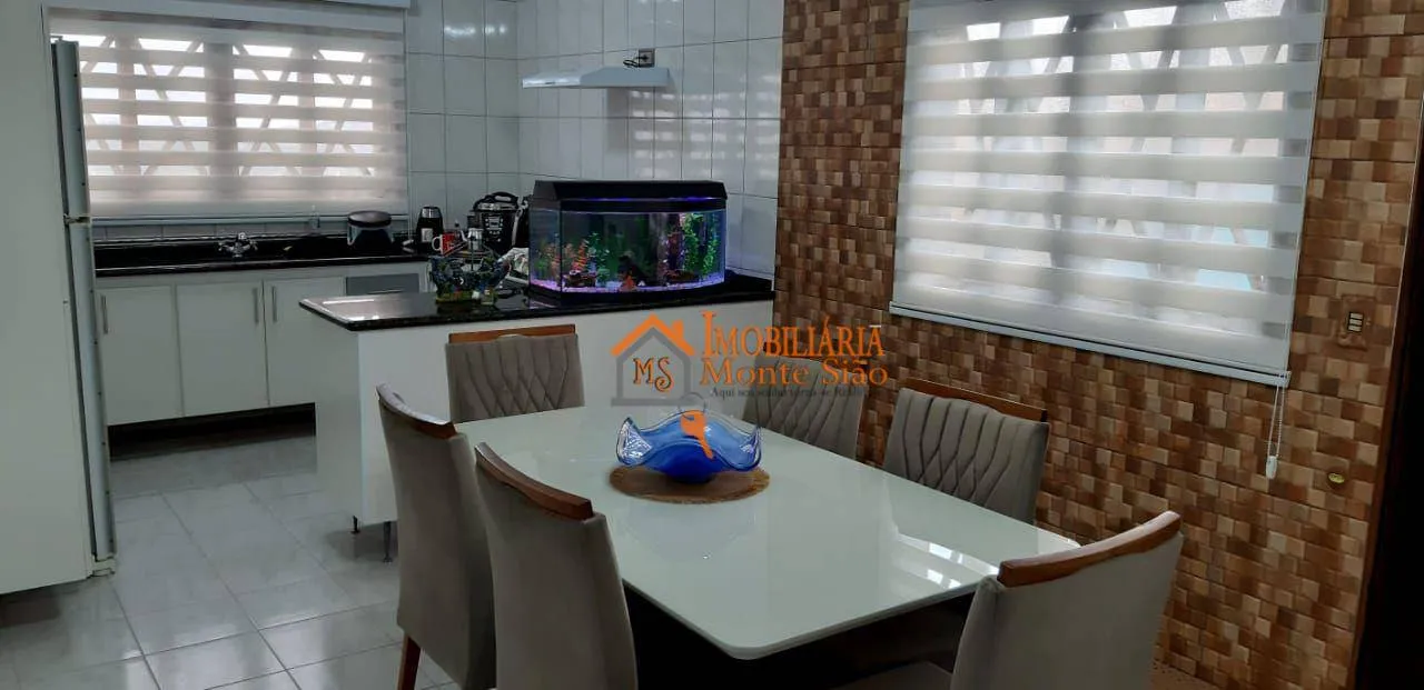 Imagem Sobrado com 3 dormitórios à venda, 195 m² por R$ 740.000,00 - Parque Continental II - Guarulhos/SP