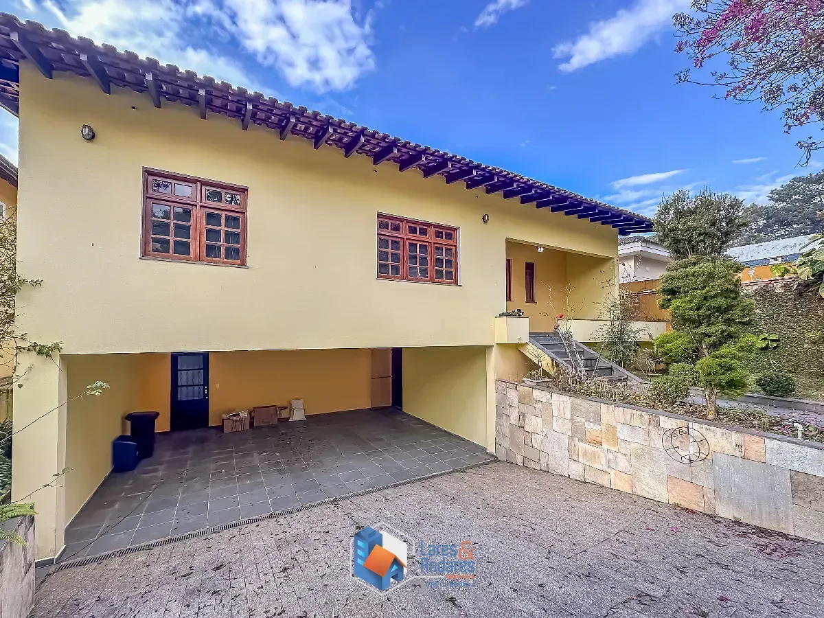 Imagem Casa de vila para venda em Parque dos Príncipes com 4 quartos, sendo 2 suítes, 352m²