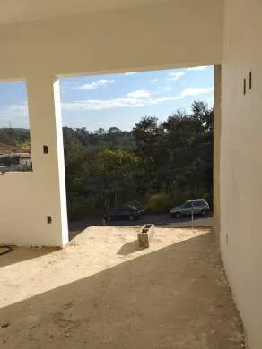 Imagem Casa duplex à venda, 3 quartos, 1 suíte, Novo Centro - Santa Luzia/MG