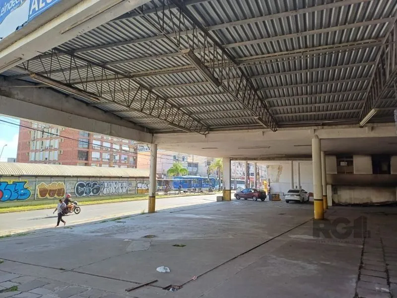 Imagem Predio para Venda - 2700m², 0 dormitórios, São João