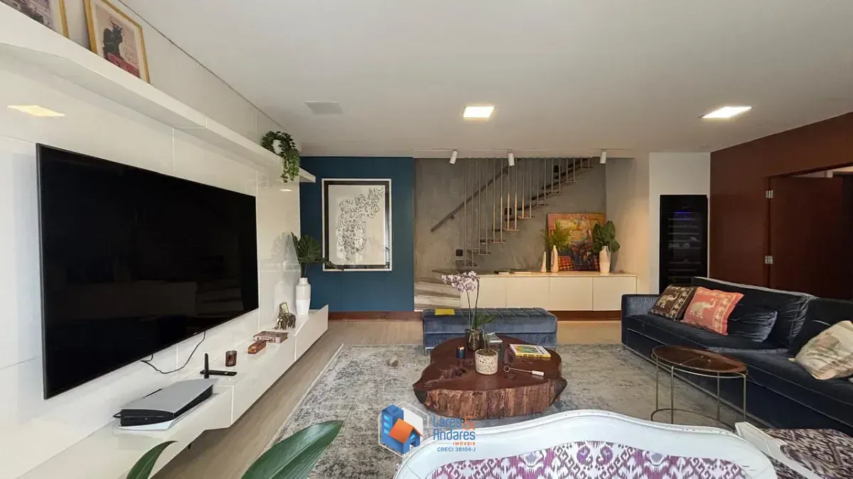 Foto do imóvel Cobertura para venda em Perdizes com 3 quartos, sendo 2 suítes, 225m² em Rua Diana