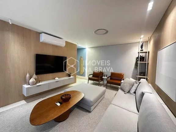 Imagem APARTAMENTO LUXO 3 SUITES, 3 VAGAS - ALUGUEL PRAIA BRAVA - ITAJAI/SC