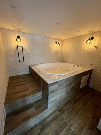 Imagem Casa com 4 quartos à venda, 360 m² por R$ 2.450.000 - New Ville - Santana de Parnaíba/SP