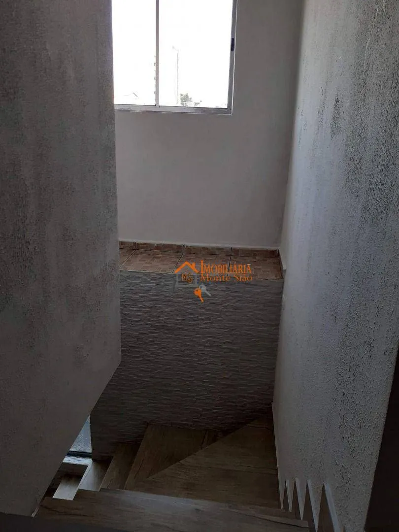Imagem Sobrado com 6 dormitórios à venda, 250 m² por R$ 600.000,00 - Jardim São Paulo - Guarulhos/SP