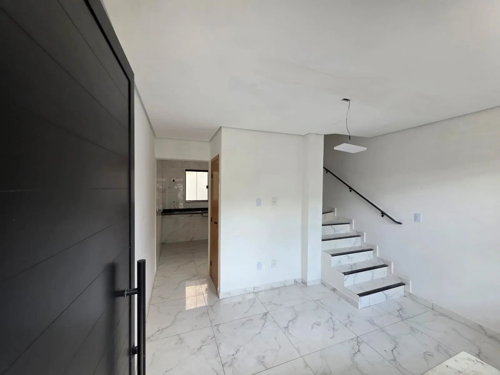 Imagem Casa de Condomínio com 2 Quartos à Venda, 63 metros em Parque São Vicente - São Vicente