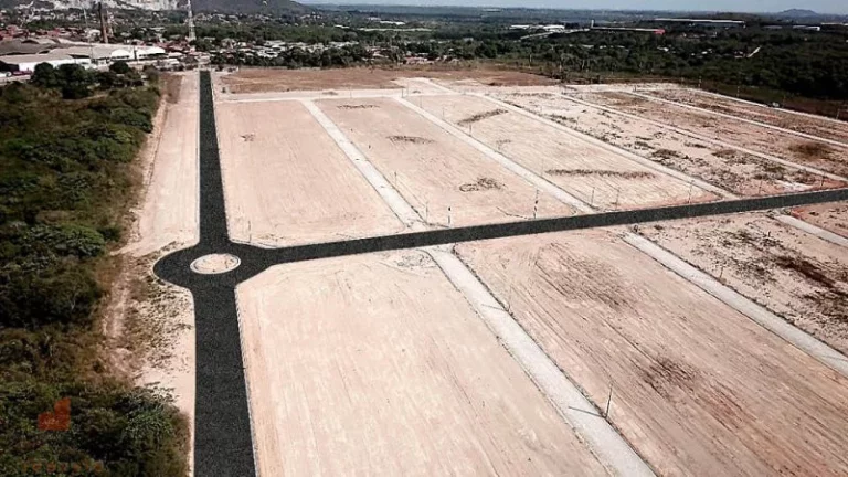 Foto do imóvel Terreno a Venda - Itaitinga, CE