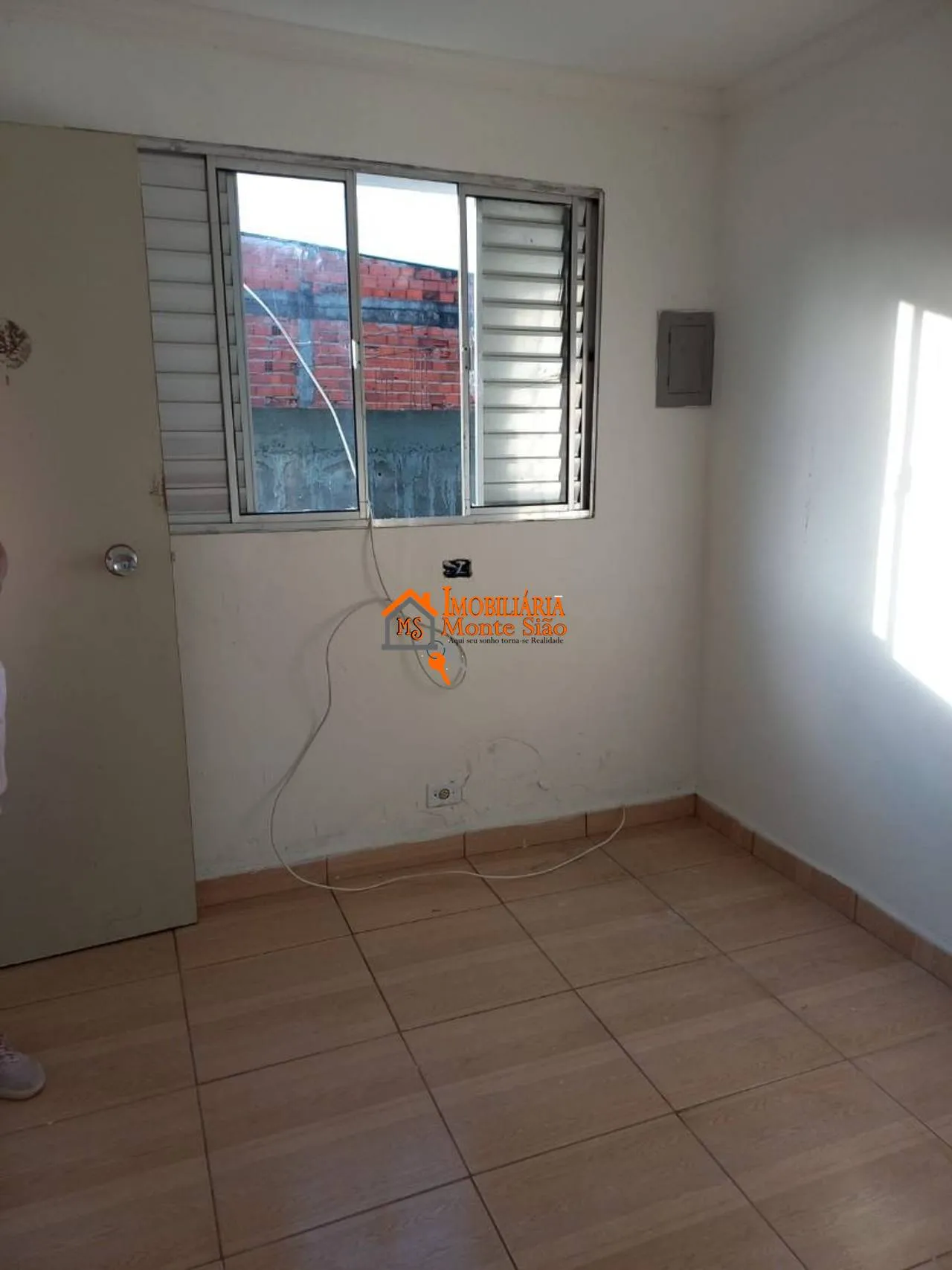 Imagem Casa com 4 casas no quintal à venda, 300 m² por R$ 600.000 - Parque São Miguel - Guarulhos/SP
