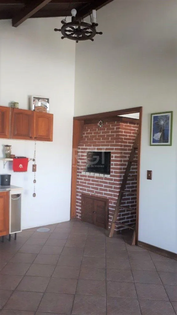 Imagem Casa para Venda - 165.65m², 3 dormitórios, sendo 1 suites, 2 vagas - Vila Nova
