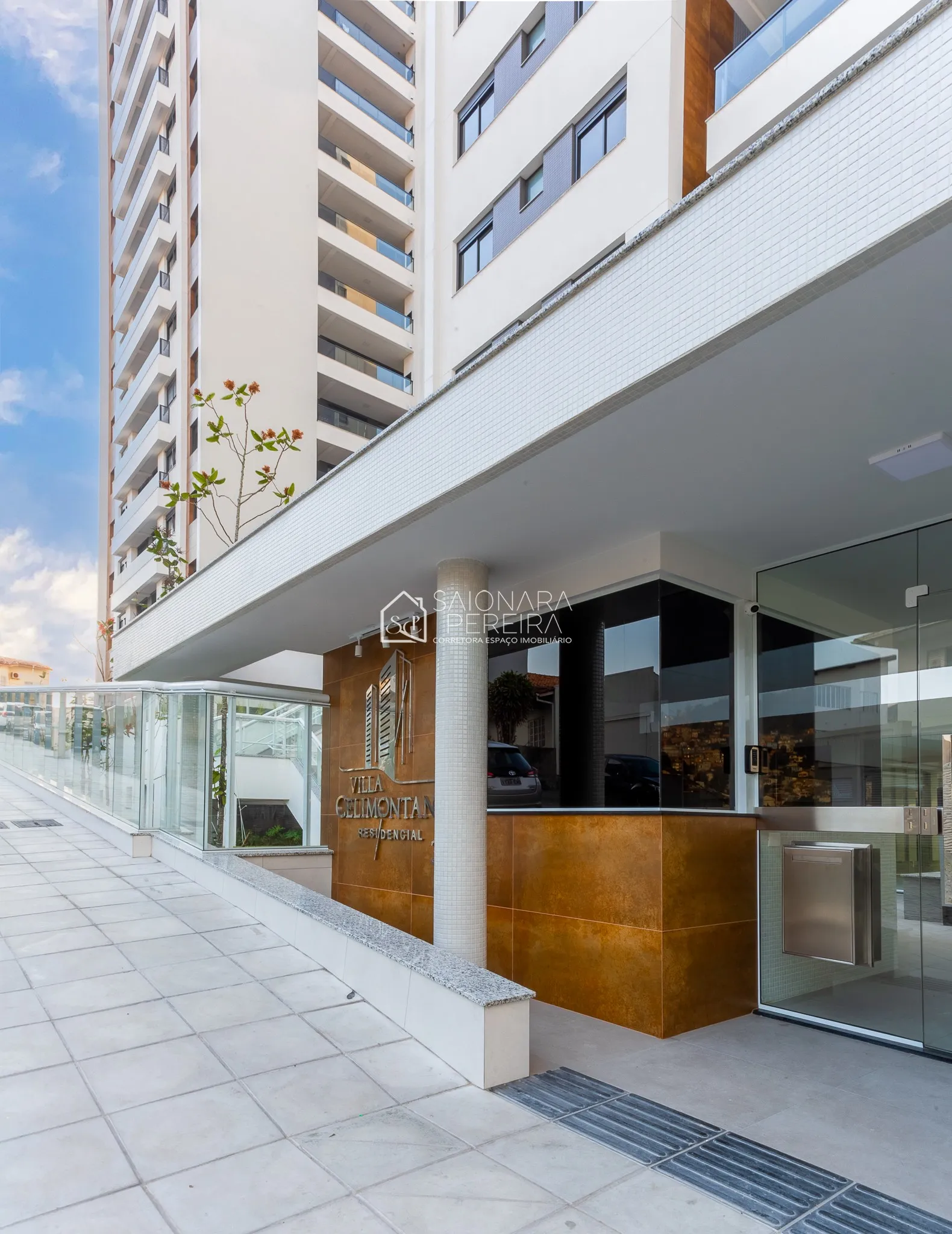 Foto do imóvel Apartamento de 3 dormitórios novo semi mobiliado. em Travessa Felipe Godinho e Silva, 272 - Agronômica, Florianópolis - SC