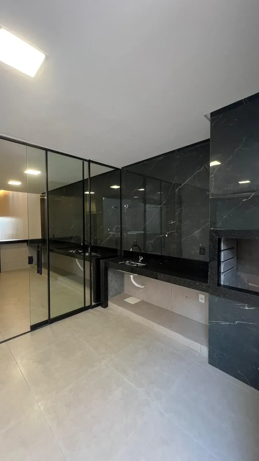 Imagem Casa com 3 Quartos à Venda, 134 m² em Cardoso Continuação - Aparecida de Goiânia