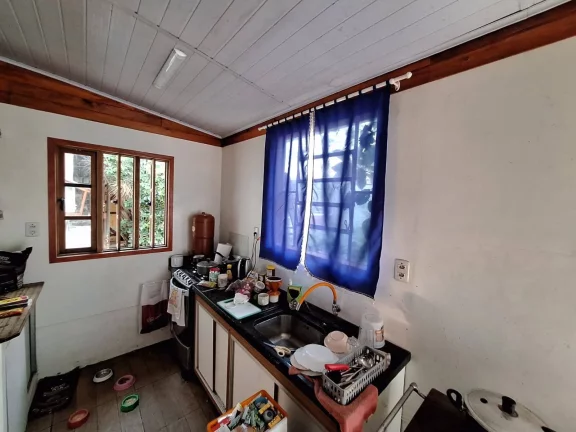 Imagem Casa mista a venda, 2 quartos, 2 banheiros, garagem, Tarumã, Viamão/RS.
