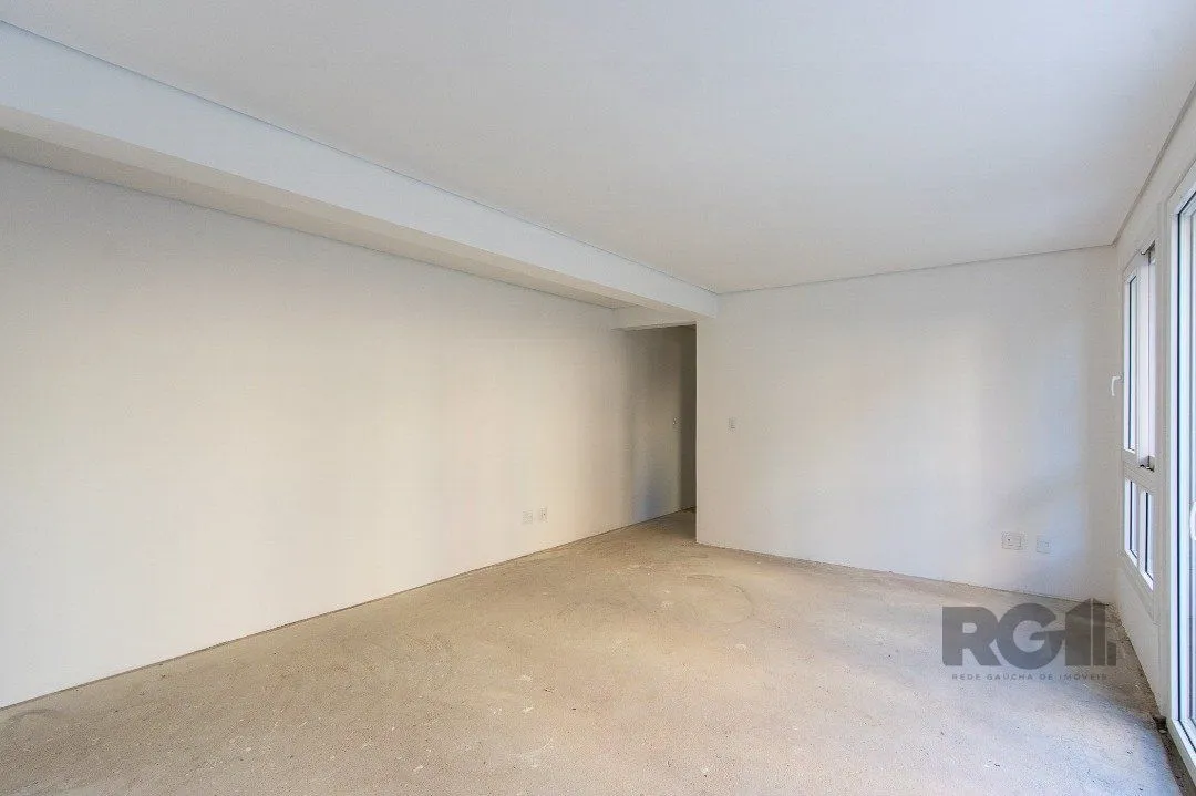 Imagem Cobertura para Venda - 214.34m², 3 dormitórios, sendo 3 suites, 2 vagas - Tristeza