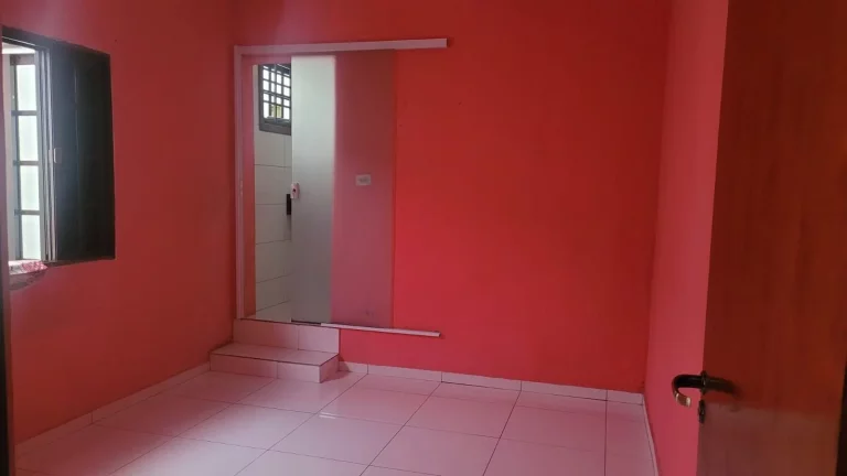 Imagem Casa com 2 dormitórios para alugar, 111 m² por R$ 2.400,00/mês - Cidade Salvador - Jacareí/SP