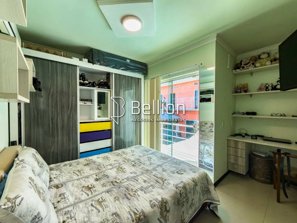 Imagem Localizada no bairro João Paulo, em Indaial, essa casa impressiona desde a primeira visita.