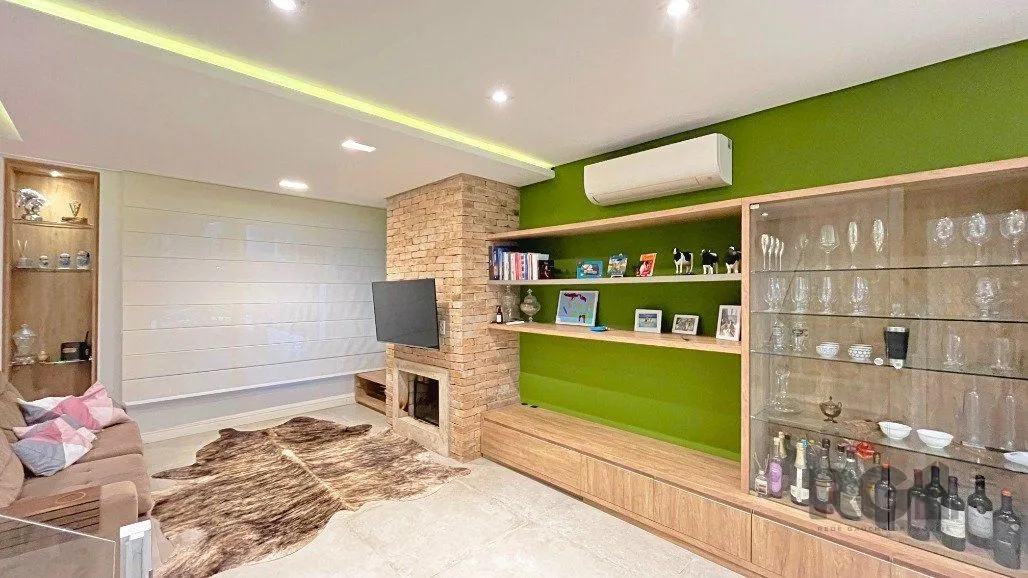 Imagem Ótima Casa a venda no bairro Espírito Santo com 3 suítes mobiliada por: R$900.000,00