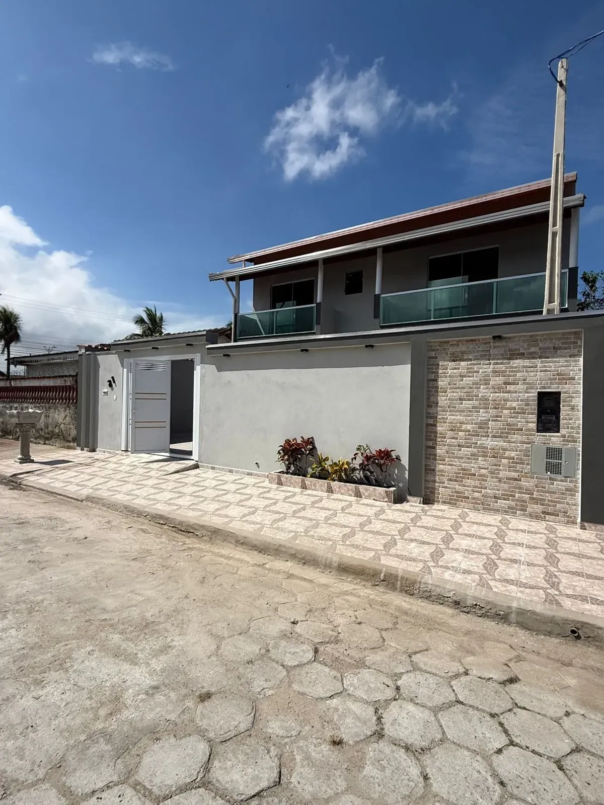 Foto do imóvel Sobrado com 3 Quartos à Venda, 119 m² em Vila Atlântica, Mongaguá - SP