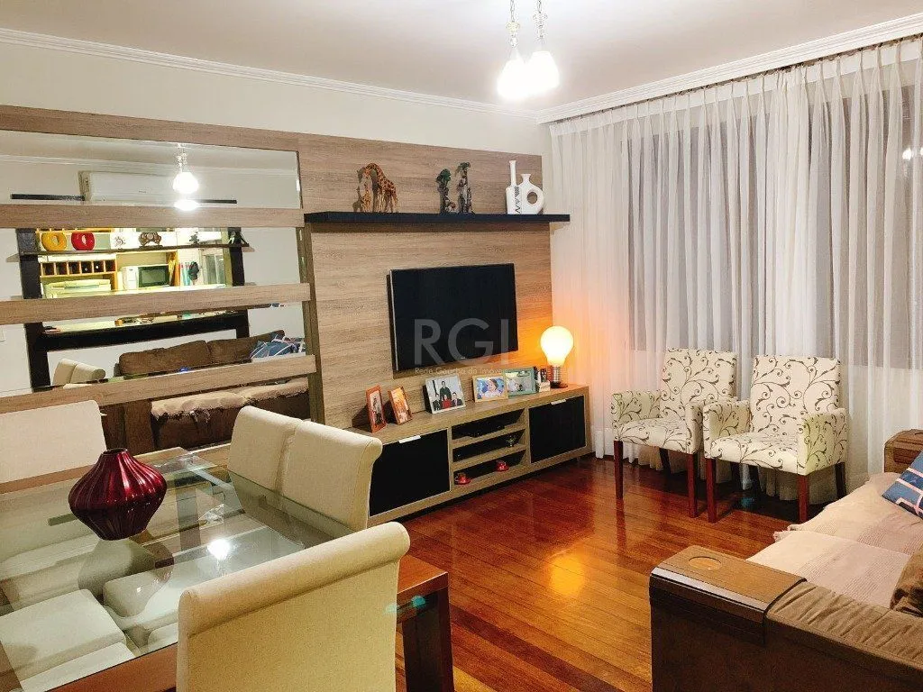 Imagem Apartamento no bairro Auxiliadora de 3 dormitórios e vaga