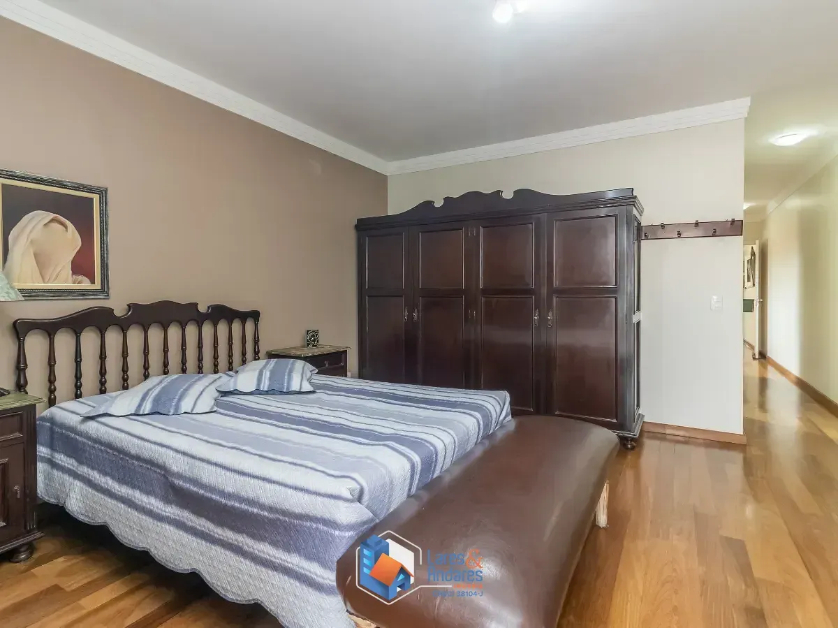 Imagem Sobrado para venda em Vila Carrão com 3 quartos, sendo 3 suítes, 289m²
