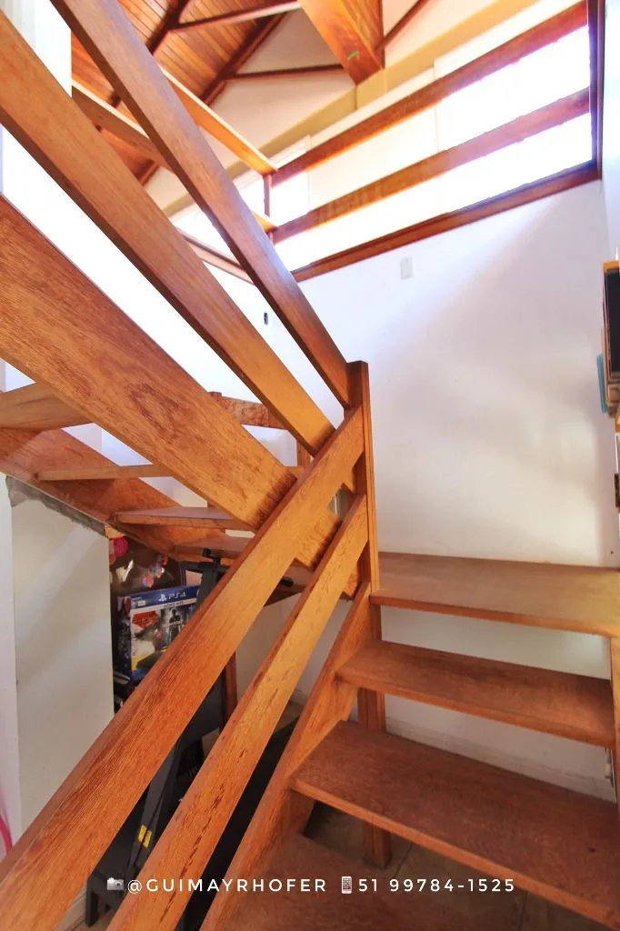 Imagem Casa para Venda - 229m², 4 dormitórios, 4 vagas - Santa Tereza