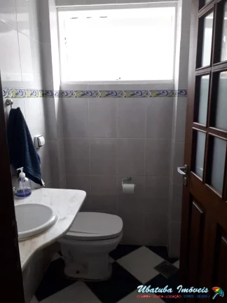 Imagem Linda Casa muito bem localizada no Centro