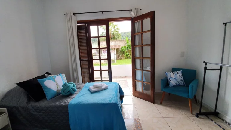 Imagem Excelente Casa em condomínio Fechado - Bairro Horto