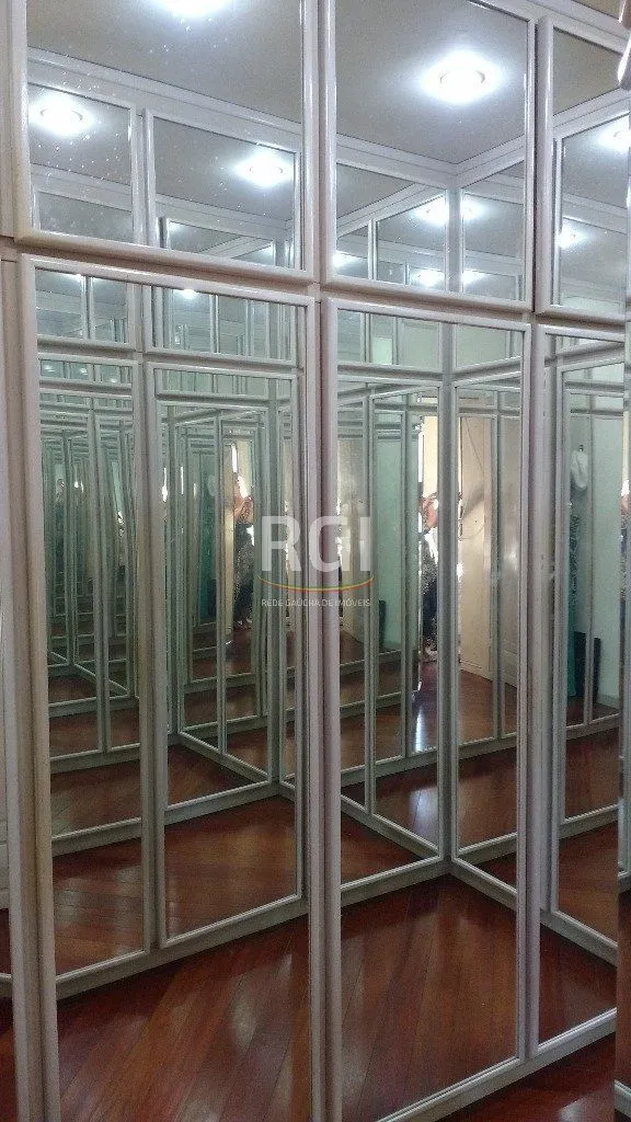 Imagem Cobertura para Venda - 180m², 0 dormitórios, sendo 1 suites, 6 vagas - Jardim Lindóia