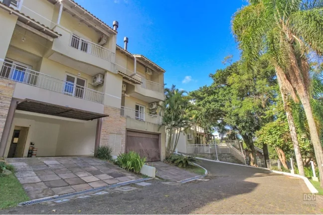 Imagem Casa em Condomínio para venda no bairro Vila Conceição em Porto Alegre