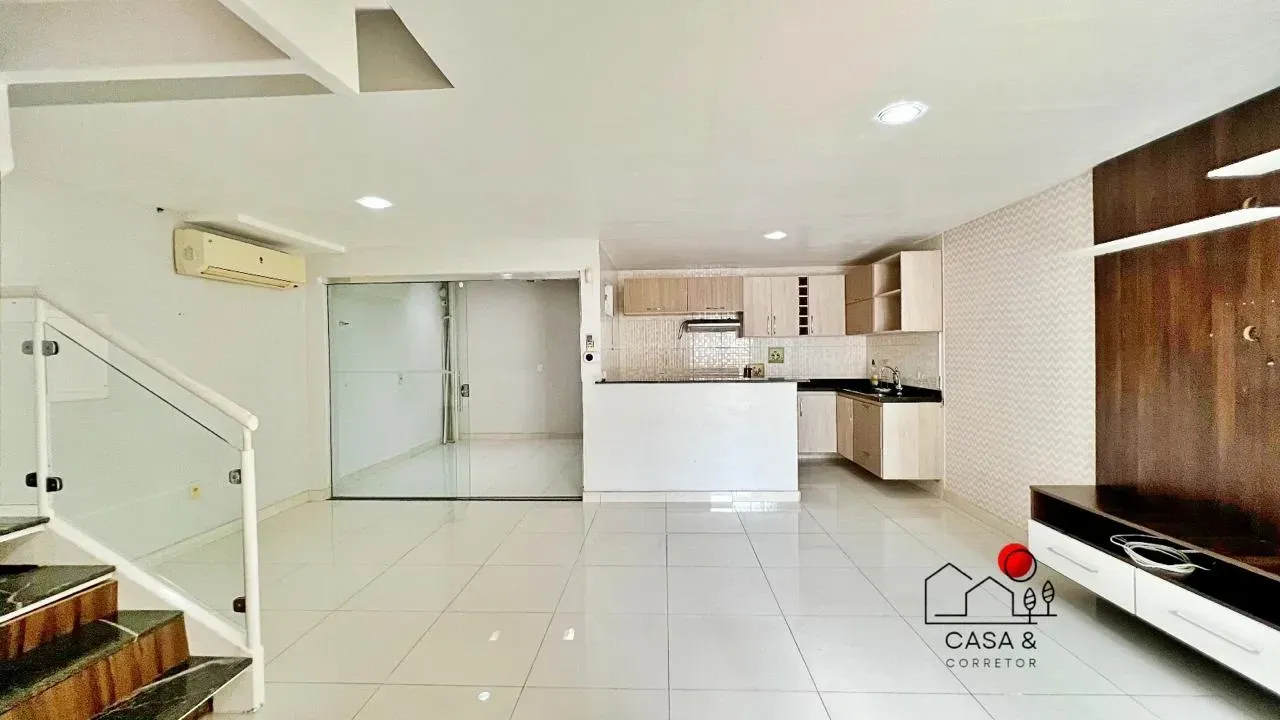 Imagem Sobrado com 2 Quartos à Venda, 126 m² em Compensa - Manaus