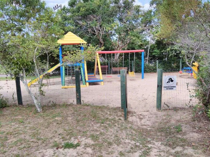Imagem Terreno à Venda, 900 m² em Rio Tavares - Florianópolis