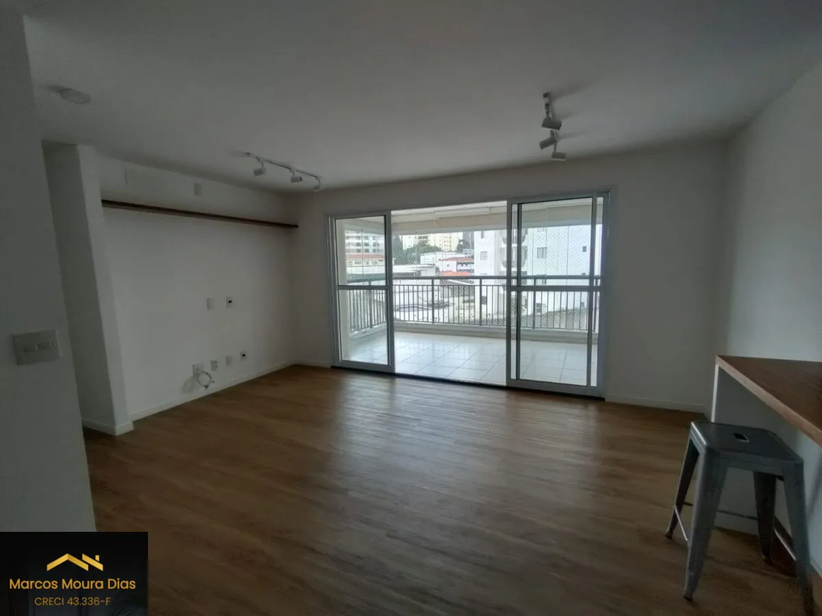 Imagem Apartamento à venda 86 m2, 2 dormitórios sendo 1 suíte, 2 vagas, churrasqueira na varanda, lavabo. Edifício com Lazer e Portaria 24 hs