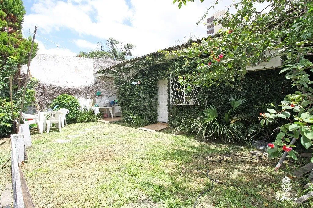 Imagem Predio para Venda - 244.51m², 0 dormitórios, 4 vagas - Partenon
