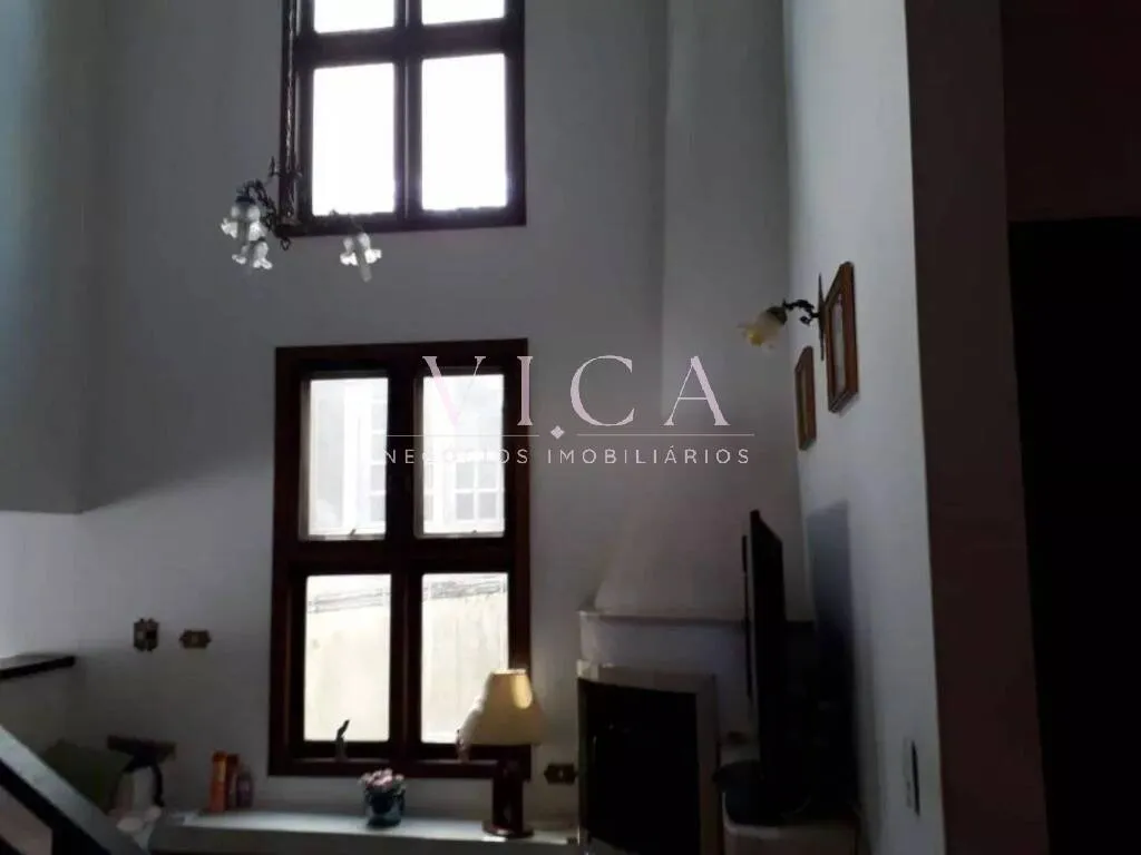 Imagem Alphaville 9 | Casa 364m² com Fundos para Reserva e 4 Dormitórios