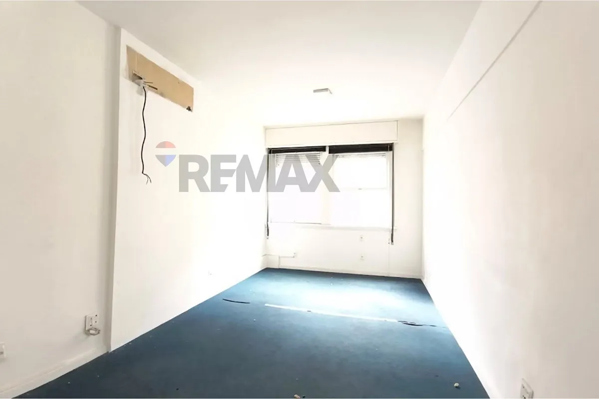 Imagem Sala com 95m² sendo 3 escritórios a venda na AV Graça aranha