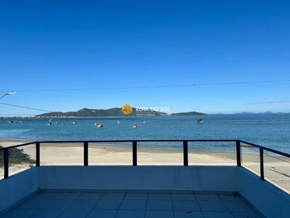 Imagem Casa frente mar Praia de Zimbros Bombinhas SC