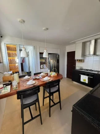 Imagem Excelente apartamento mobiliado decorado com três suítes a venda no caminho da Arvores