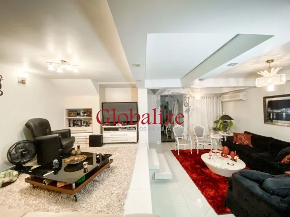 Imagem Casa sobrado de 220 metros, 3 quartos, 3 vagas no Gonzaga por R$1.450.000,00