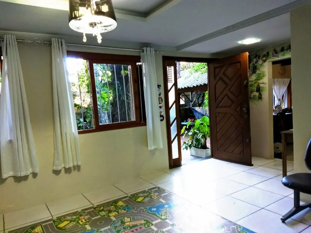 Imagem Casa para Venda - 200m², 4 dormitórios, sendo 1 suites, 4 vagas - Ipanema