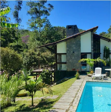 Imagem Chácara com 5 Quartos à Venda, 20.000 m² em Prado - Nova Friburgo