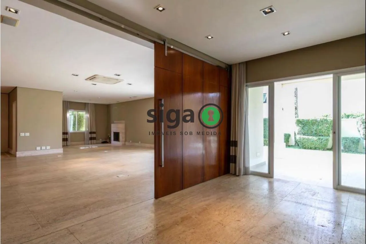 Imagem Casa em Condomínio a venda em Alto da Boa Vista com 4 quartos