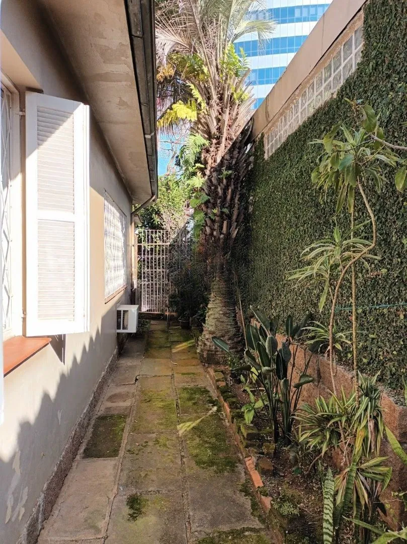 Imagem Casa a venda Bairro Higienópolis / 2 dorm / 2 vagas