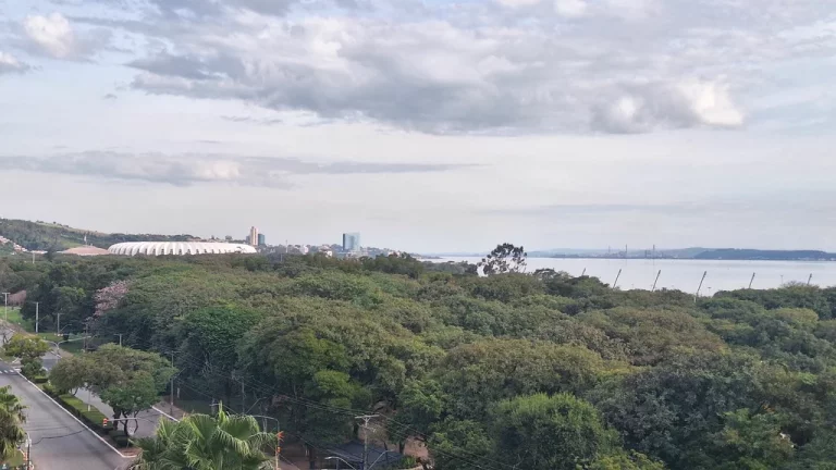 Imagem Sala para venda no bairro Praia de Belas em Porto Alegre