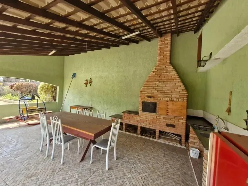 Imagem Chácara de luxo em condomínio: 5 quartos, 1 suíte, 370m² - Venda em Itu-SP