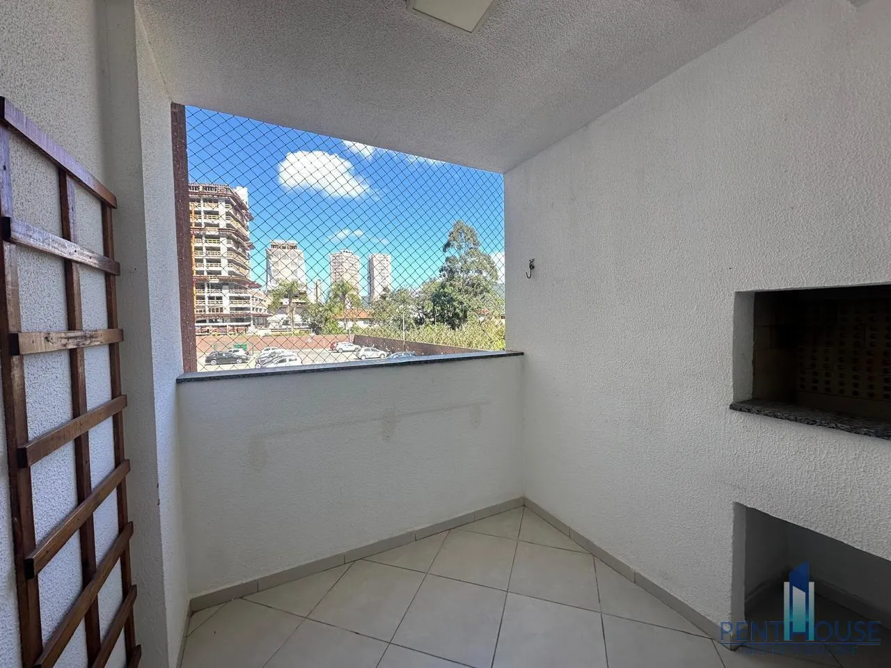 Foto do imóvel Apartamento Zona Central para Venda em Itapema, ALTO SÃO BENTO, 2 dormitórios, 1 banheiro, 1 vaga